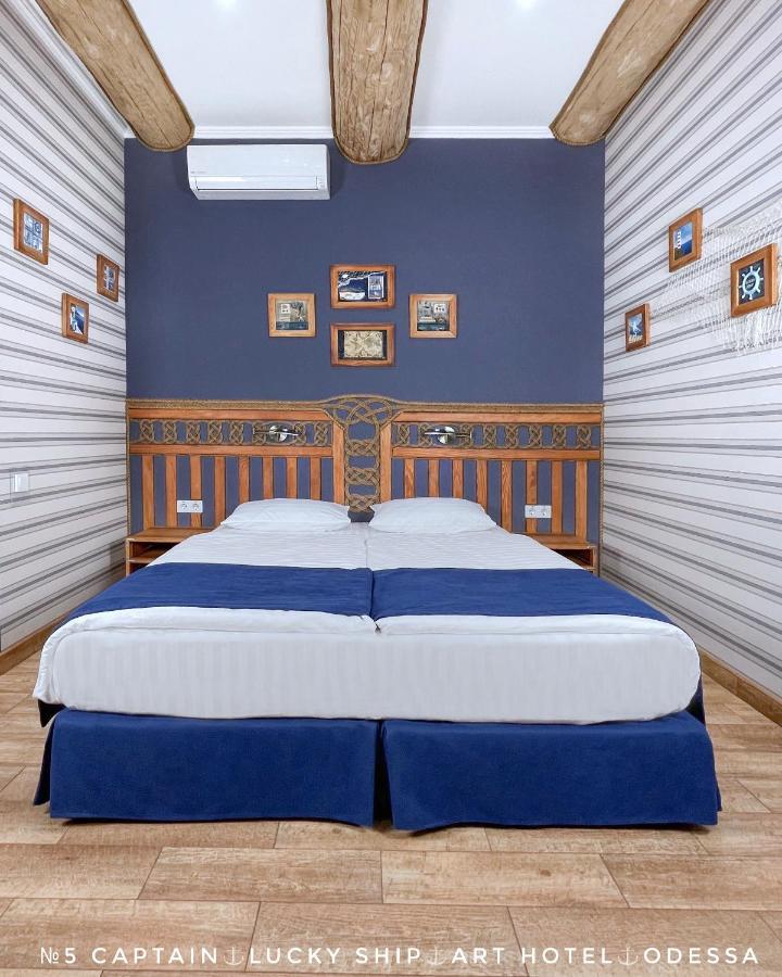 Lucky Ship Art Hotel Odessa Luaran gambar