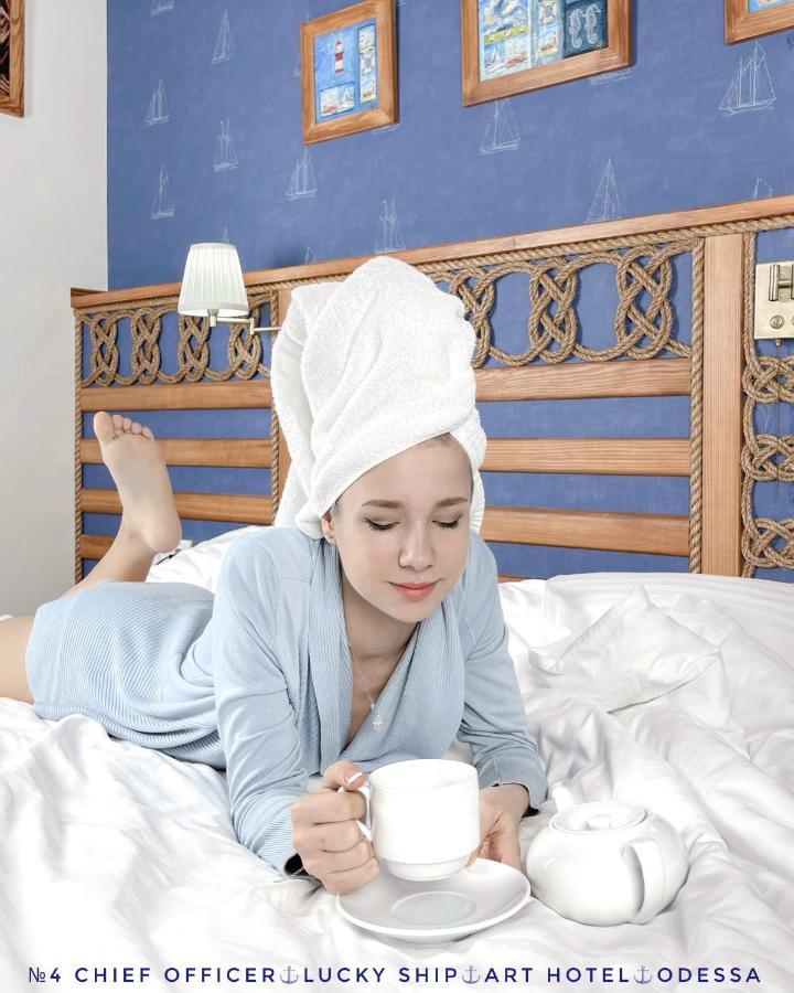 Lucky Ship Art Hotel Odessa Luaran gambar