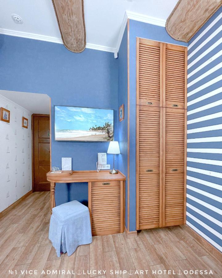 Lucky Ship Art Hotel Odessa Luaran gambar